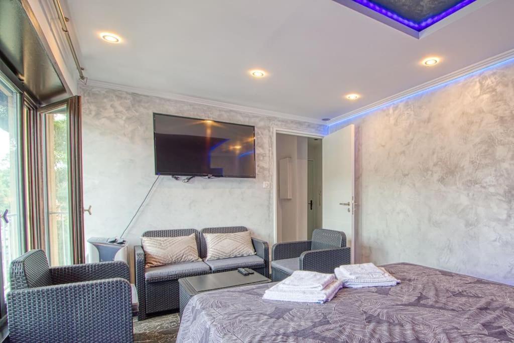 Appart Hotel Avec Sauna, Jacuzzi, Estrasburgo Exterior foto