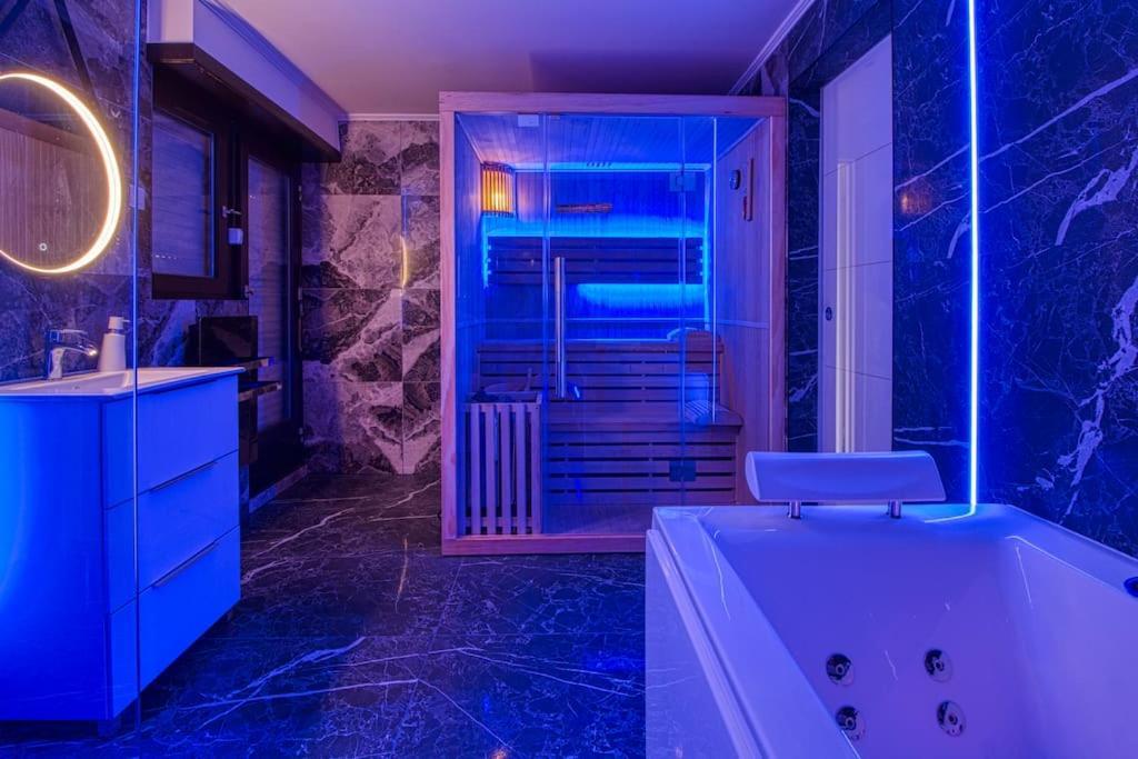 Appart Hotel Avec Sauna, Jacuzzi, Estrasburgo Exterior foto